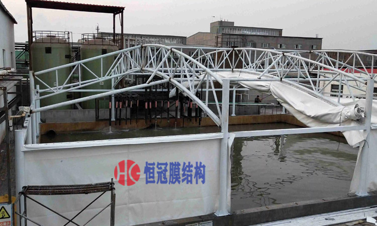 河南某乡镇污水站加盖膜结构密封除臭工